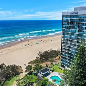 Aparthotel One The Esplanade On Surfers Paradise